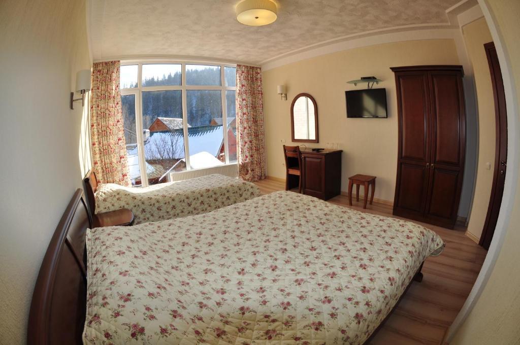 Villa Provans Tatariv Cameră foto